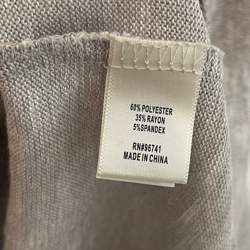 Tru Self Truself Womens M Cheers Flip Sequin Sweatshirt Top Gray New Years - Picture 7 of 7